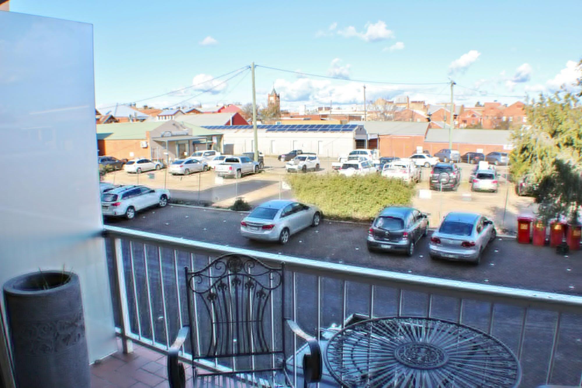Mantra Pavilion Hotel Wagga Wagga Exterior photo