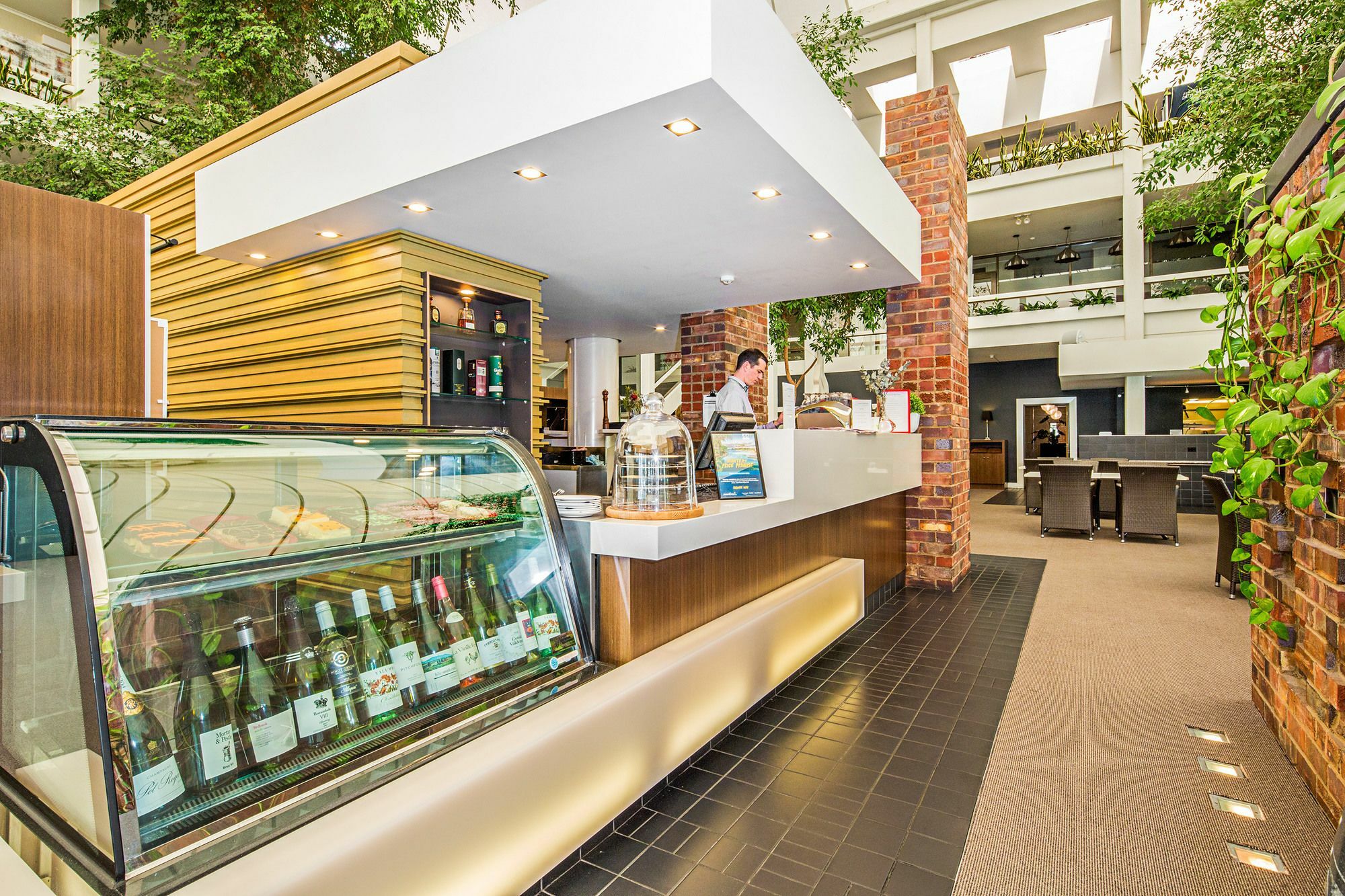 Mantra Pavilion Hotel Wagga Wagga Exterior photo